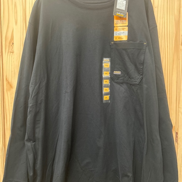 Men’s long sleeve Tshirt - Picture 1 of 1